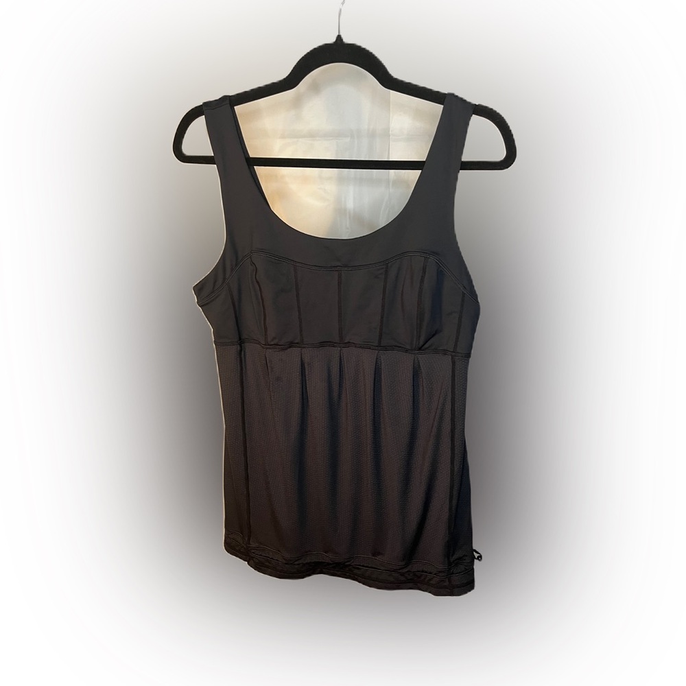 Lululemon fitness shirt